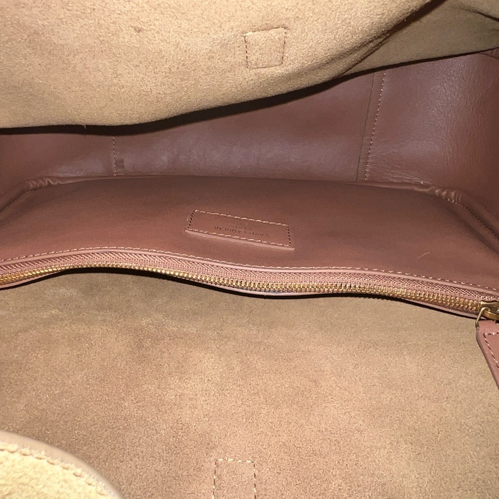 Large Shoulder Suede Hobo Shoulder Handbag. - Picture 5 of 6